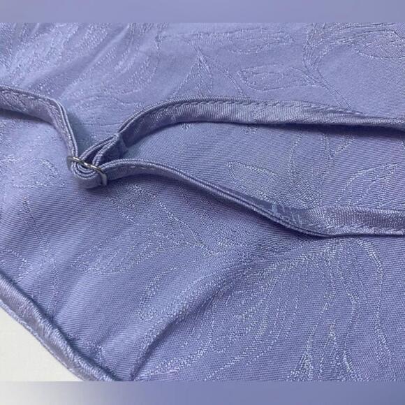 Victoria’s Secret - Open back satin cami - Picture 8 of 11